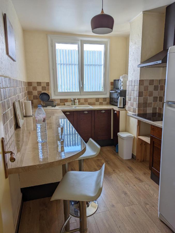 Bellejoie - Appartement T3- Poitiers Sud - Direct Futuroscope - Parking Et Wifi Gratuit Kültér fotó