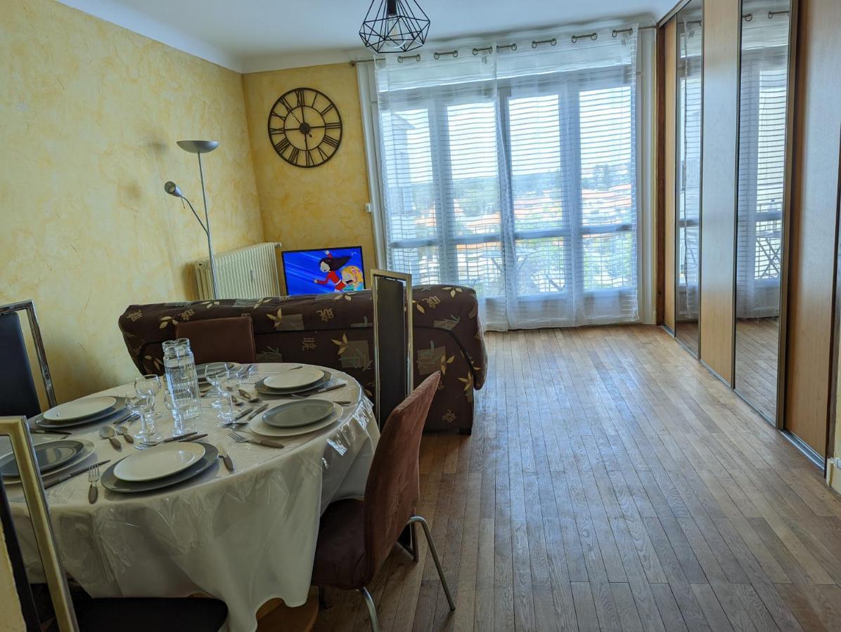 Bellejoie - Appartement T3- Poitiers Sud - Direct Futuroscope - Parking Et Wifi Gratuit Kültér fotó