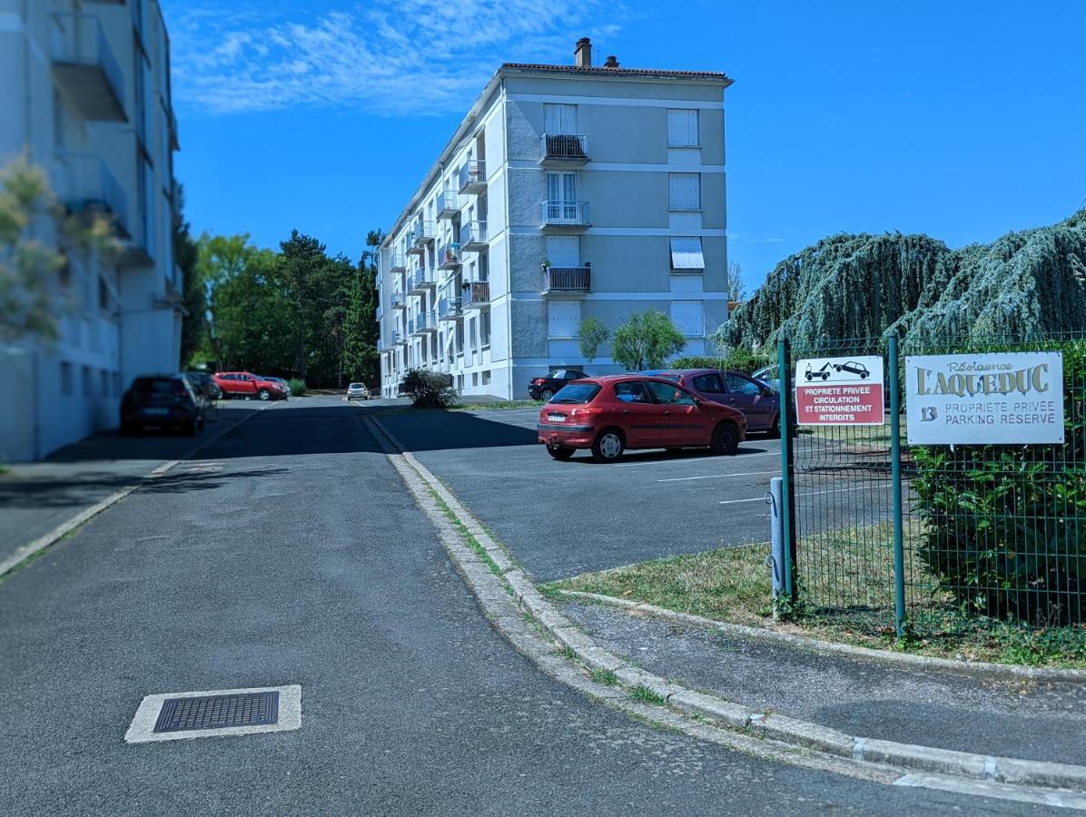 Bellejoie - Appartement T3- Poitiers Sud - Direct Futuroscope - Parking Et Wifi Gratuit Kültér fotó