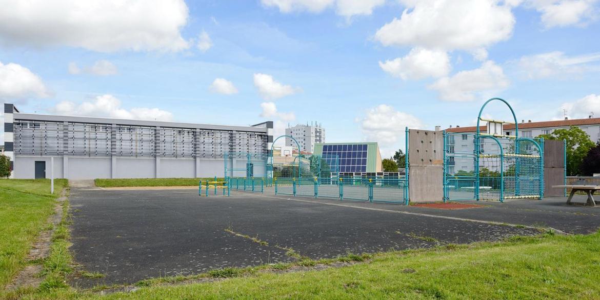 Bellejoie - Appartement T3- Poitiers Sud - Direct Futuroscope - Parking Et Wifi Gratuit Kültér fotó